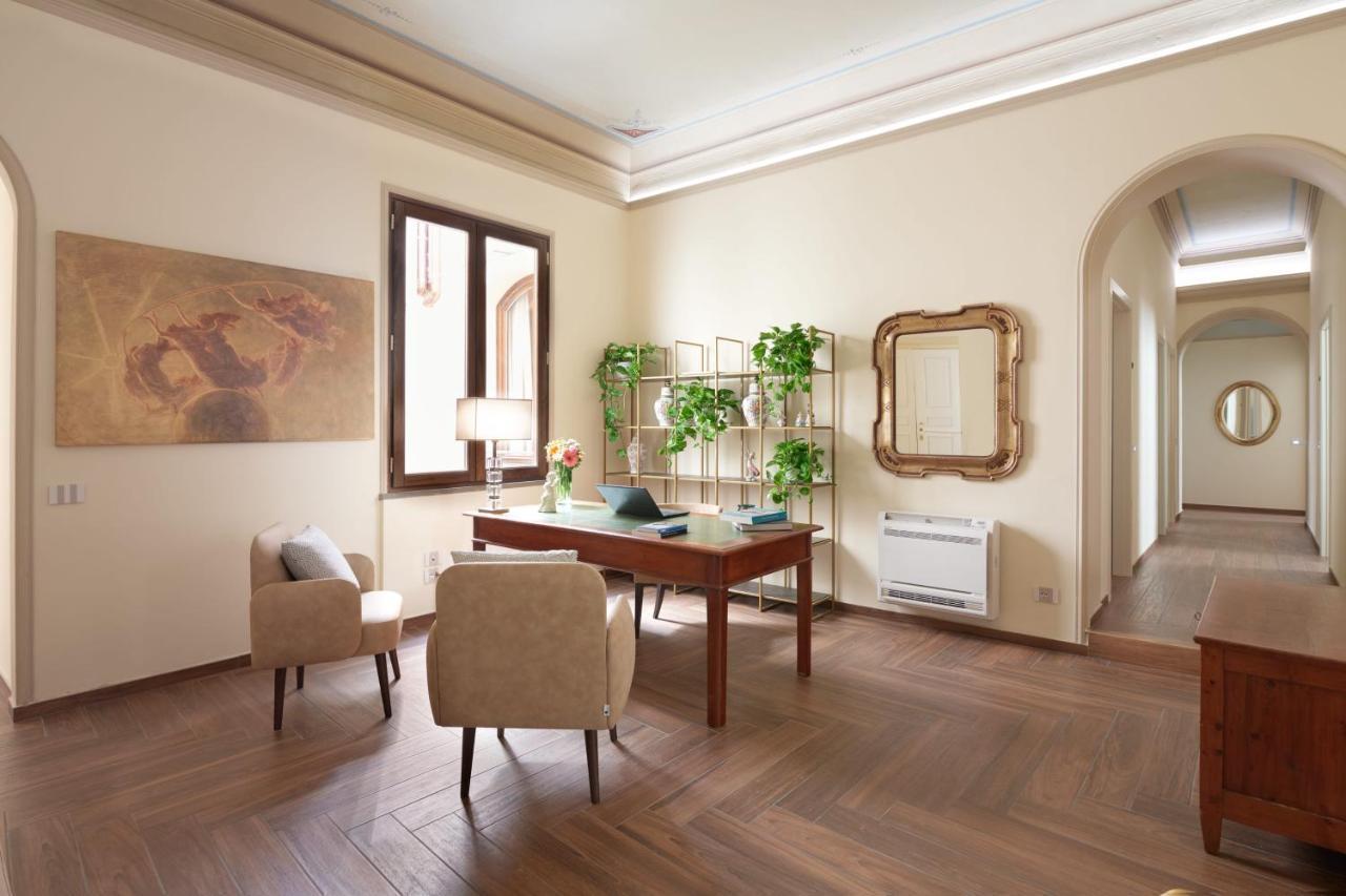 Residenza Mondragone Bed & Breakfast Floransa Dış mekan fotoğraf