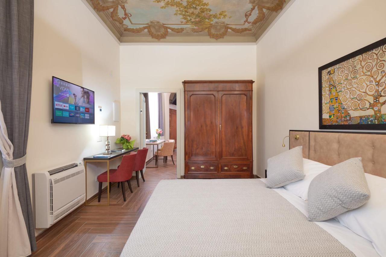 Residenza Mondragone Bed & Breakfast Floransa Dış mekan fotoğraf