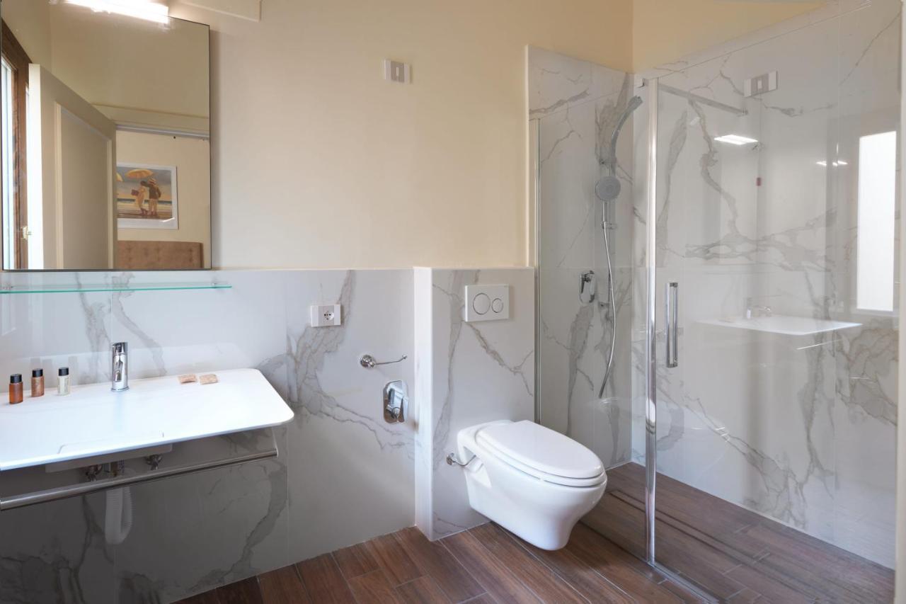Residenza Mondragone Bed & Breakfast Floransa Dış mekan fotoğraf